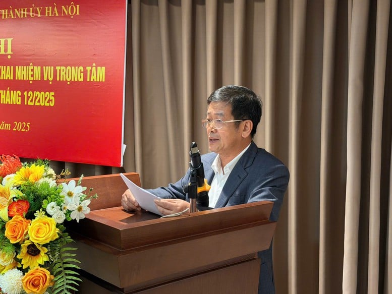 អាជ្ញាធរពន្ធដារក្នុងតំបន់គាំទ្រយ៉ាងសកម្មដល់គ្រួសារអាជីវកម្មក្នុងការបំប្លែងពន្ធ - រូបថត ២. Cơ quan thuế các địa phương tích cực hỗ trợ hộ kinh doanh chuyển đổi thuế- Ảnh 2.