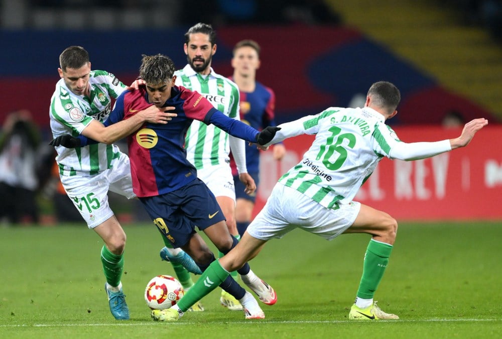 ការពិនិត្យការប្រកួតរបស់ Betis vs Barcelona, 0:30 នៅថ្ងៃទី 7 ខែធ្នូ: ការយកឈ្នះលើការគិតមមៃនៅក្នុង Seville - រូបថត 2