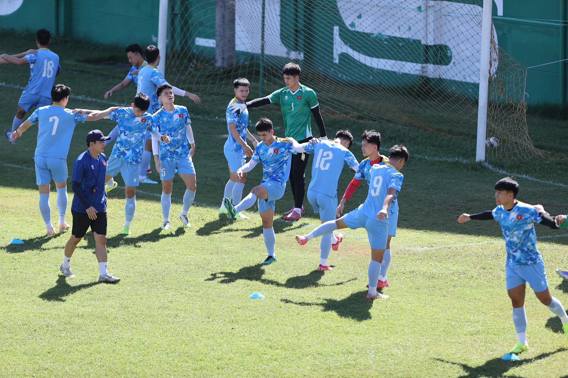 u22 វៀតណាម 4.jpg