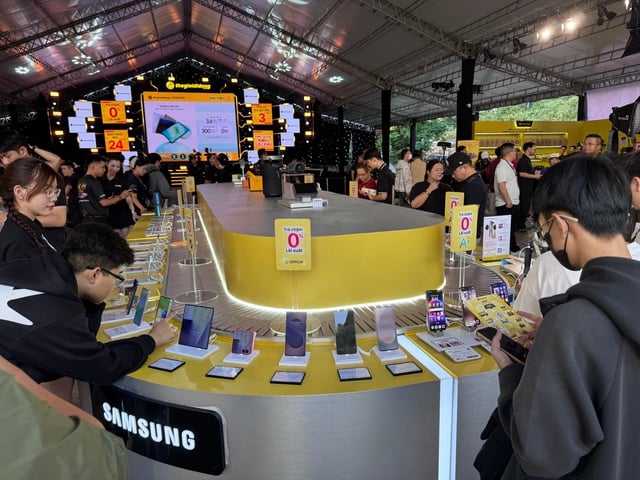 - រូបថត ២. - Ảnh 2.