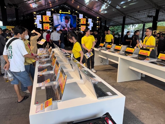 - រូបថត ៣. - Ảnh 3.