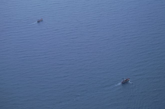 DHC-6 sjöflygplan patrullerar för att kontrollera och förhindra IUU-fiske i södra havet - Foto 5. Thủy phi cơ DHC-6 tuần tra kiểm soát chống khai thác IUU trên vùng biển phía nam- Ảnh 5.