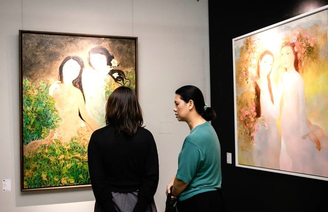 An & Huy: Dialog między olejem a lakierem, między kochankiem a światłem - Zdjęcie 3. An & Huy: Đối thoại giữa sơn dầu & sơn mài, giữa tình nhân & ánh sáng- Ảnh 3.