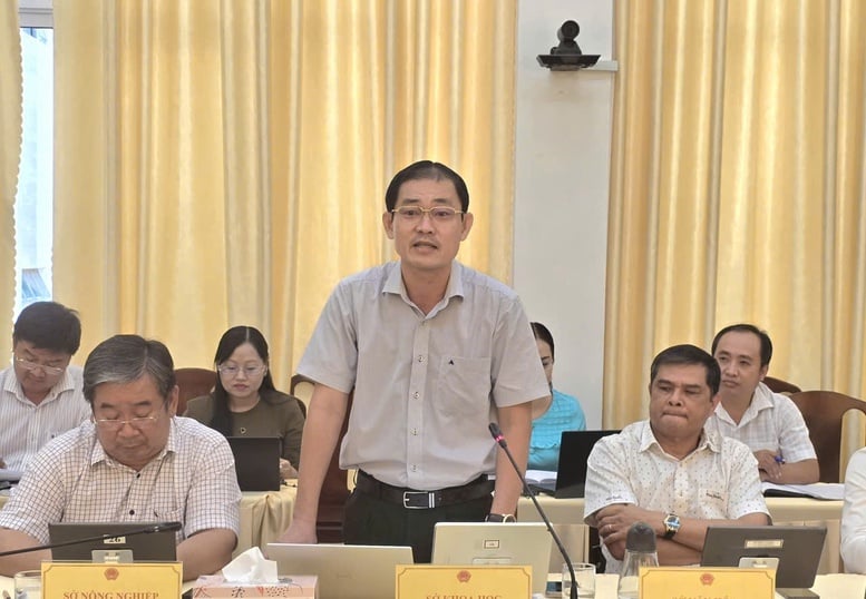 Can Tho bedömer tillväxten under 2025 och sätter ett BRDP-mål på 10–10,5 % under 2026 – Foto 2. Cần Thơ đánh giá tăng trưởng 2025 và đặt mục tiêu GRDP 10–10,5% năm 2026- Ảnh 2.