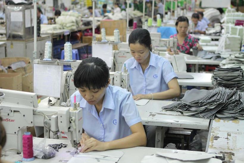 Utländska direktinvesteringar som realiserats i Vietnam under 11 månader uppskattas till 23,6 miljarder USD, en ökning med 8,9 % under samma period. (Foto: Vietnam+)