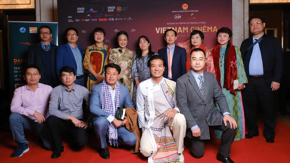 베트남 예술가들이 프랑스에서 열리는 베트남 영화 주간에 참석합니다.