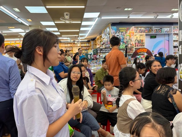 - Foto 2. - Ảnh 2.