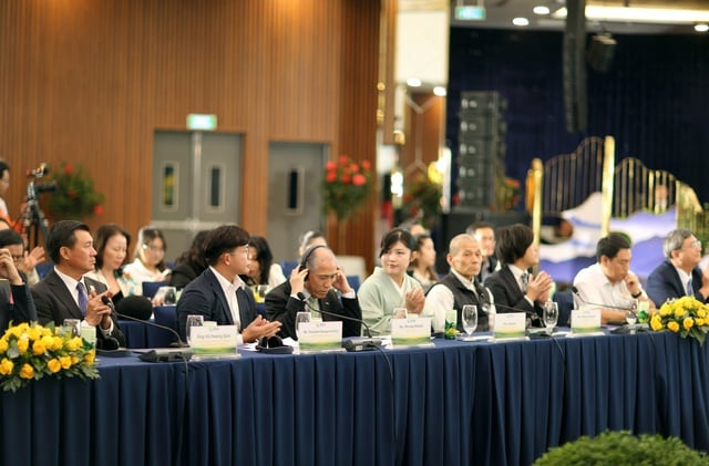 สนทนาเรื่องวัฒนธรรมและการทูตชา - ภาพที่ 4 Bàn về văn hóa, ngoại giao trà- Ảnh 4.