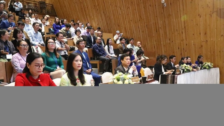 Delegater som deltar på konferansen. ndo_bl_img-8681-2536.jpg