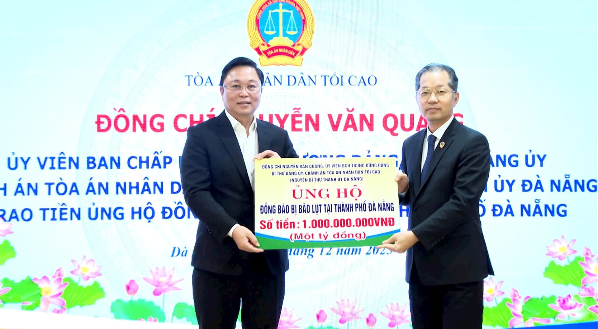 BAY QUANG DESTEK VERİYOR