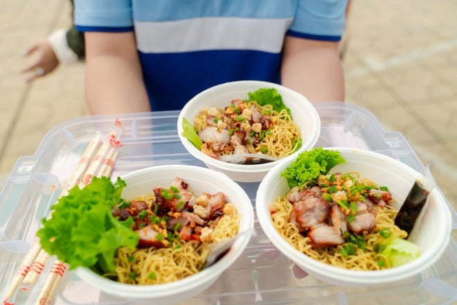 VIDEO: Hơn 300 món ngon