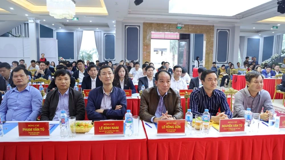 חיבור חברות במחוז טאנה הואה עם חברות באזור הדלתא החופית