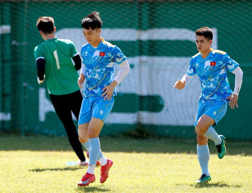 U22 वियतनाम को U22 मलेशिया के साथ मैच से पहले अपनी टीम के बारे में अच्छी खबर मिली - फोटो 1