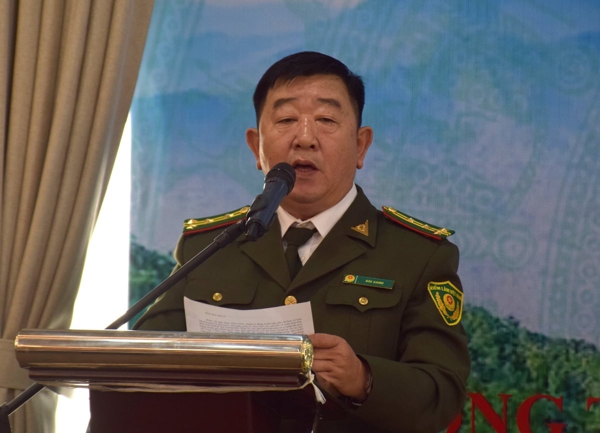 Ông Bùi Sanh, Chi cục trưởng Chi cục Kiểm lâm vùng IV, phát biểu khai mạc hội nghị. Ảnh: V.Đ.T.