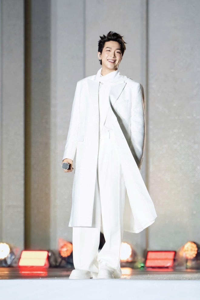 Ca sĩ TĂNG PHÚC: Nỗ lực thật nhiều để khán giả không thất vọng - Ảnh 5.