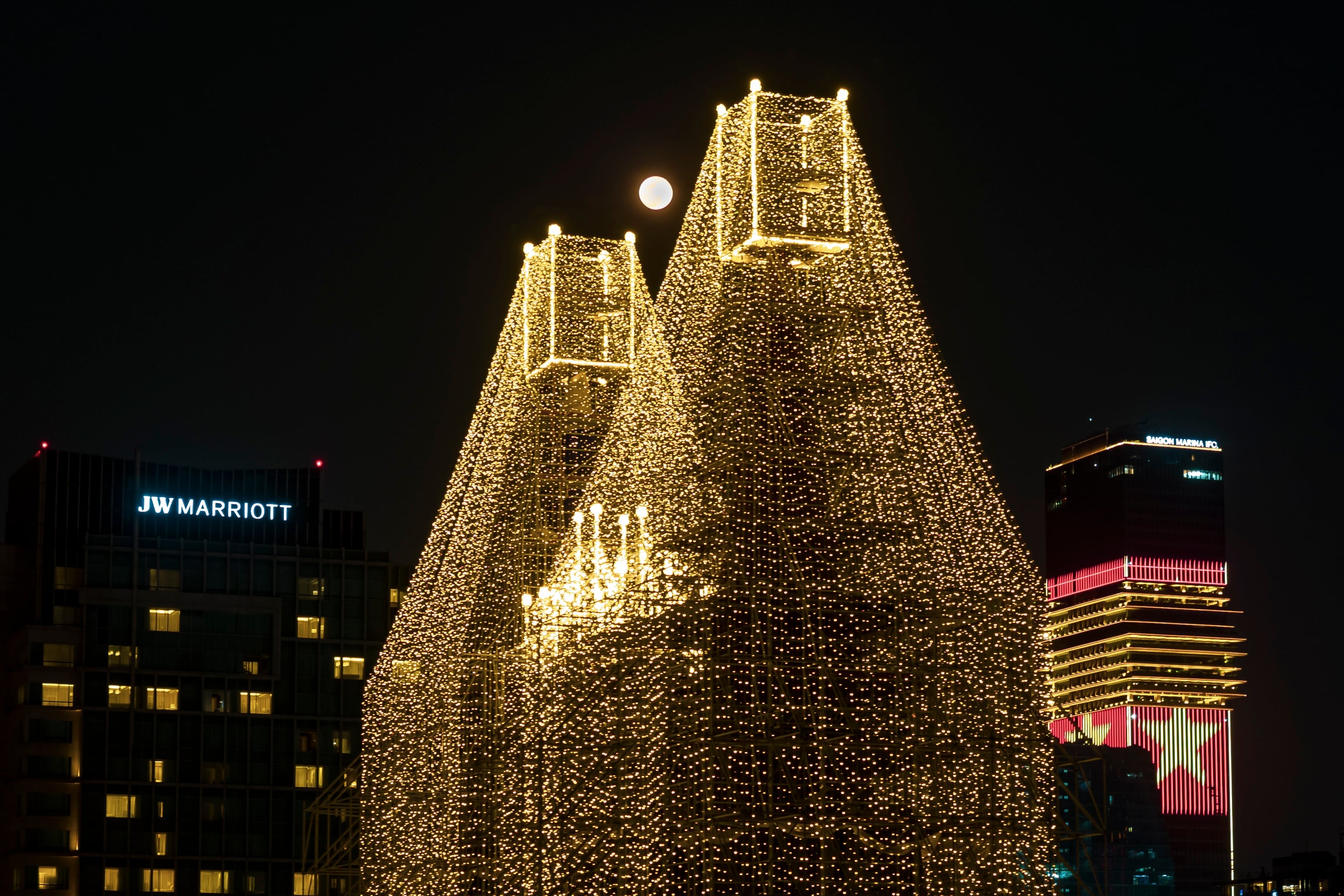 Світлодіодний собор Нотр-Дам, фото 9 led nha tho duc ba anh 9