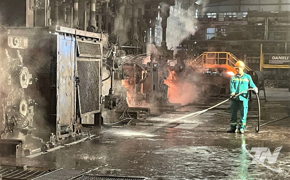 Säker och trevlig arbetsmiljö för arbetarna (Foto taget på Thai Trung Steel Rolling Joint Stock Company).