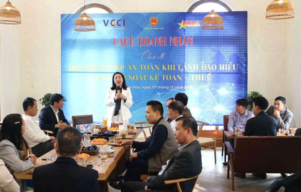 «Деловой кофе»: предлагаем безопасное управленческое мышление в новом контексте