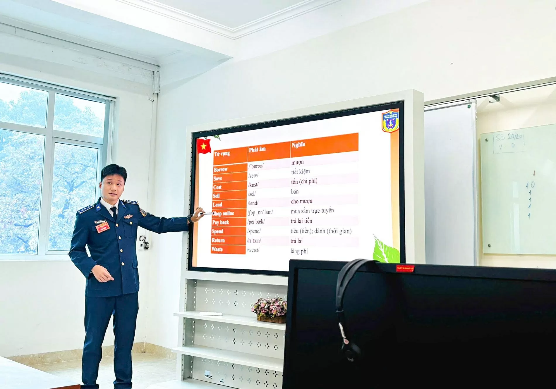 Cảnh sát biển Việt Nam: Thúc đẩy phong trào dạy và học tiếng Anh Cảnh sát biển Việt Nam: Thúc đẩy phong trào dạy và học tiếng Anh