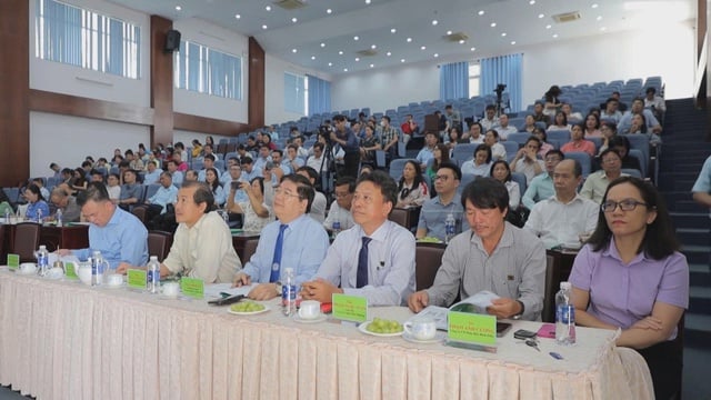 យន្តការបំបែកគឺចាំបាច់សម្រាប់វិស័យកសិកម្មទីក្រុងដើម្បីក្លាយជា “សួតបៃតង” នៃទីក្រុងហូជីមិញ - រូបថត ១. Cần cơ chế bứt phá để nông nghiệp đô thị trở thành “lá phổi xanh” của TP. Hồ Chí Minh- Ảnh 1.