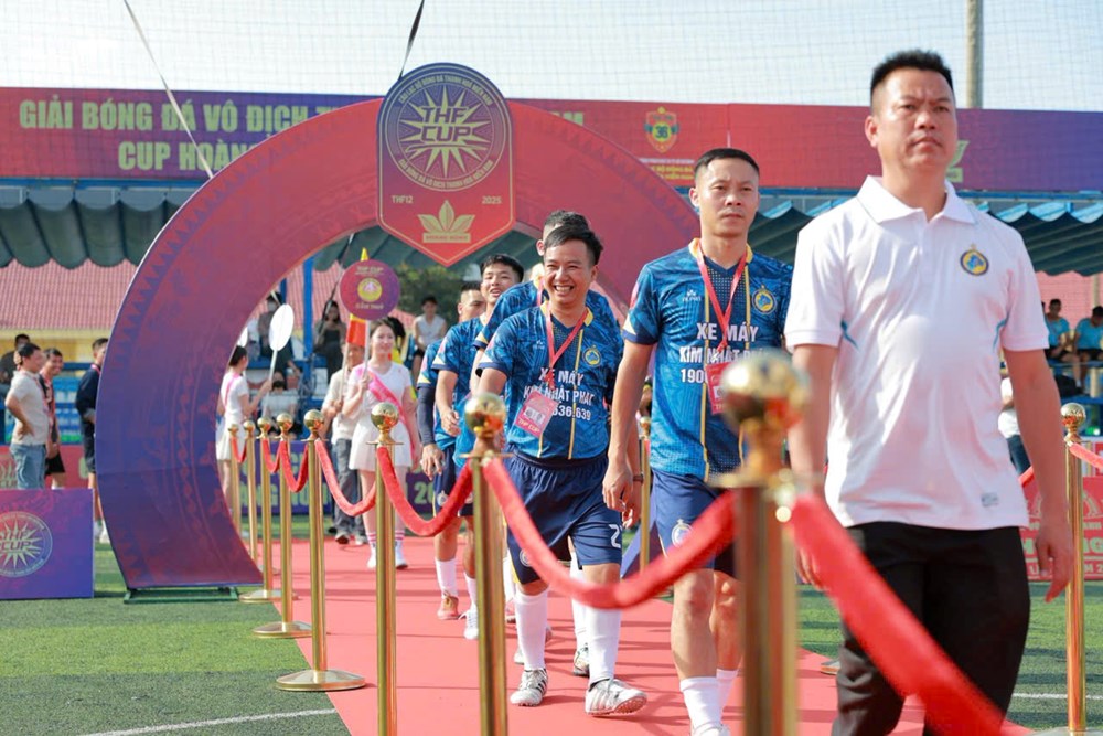 Spännande Thanh Hoa Southern Football Tournament 2025 - foto 1
