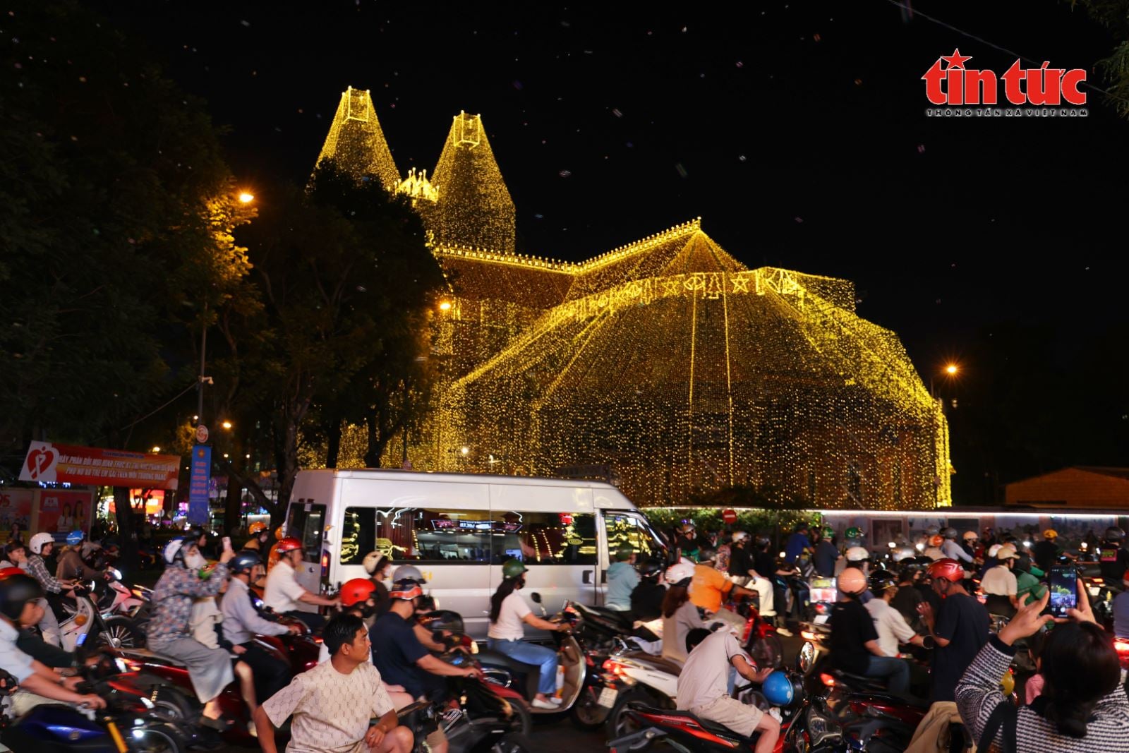 כיתוב לתמונה