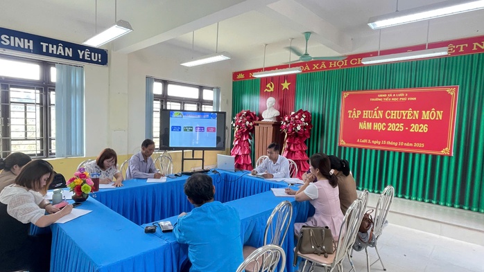 Trường không có giáo viên Anh văn, phụ huynh hỏi