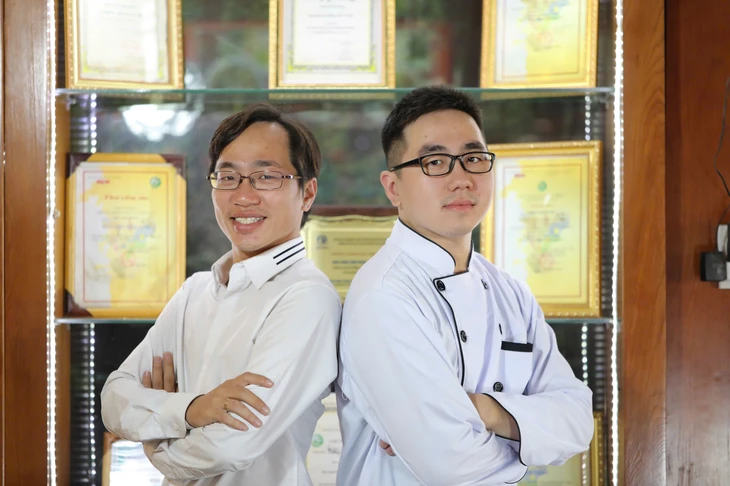 Giữa khu Thảo Điền đáng sống nhất thế giới có một Phở 'S thơm, bổ dưỡng từ sâm Ngọc Linh - Ảnh 5.