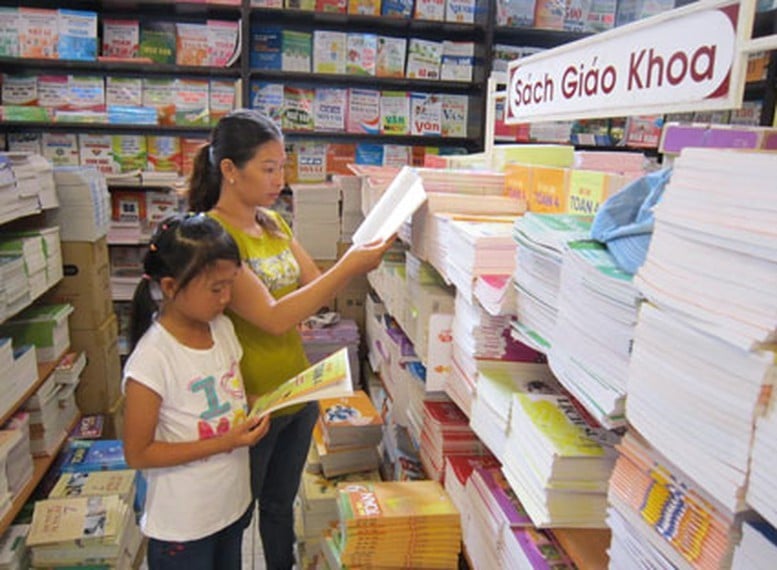 পাঠ্যপুস্তকের দামও এমন একটি মানদণ্ড যা গুরুত্ব সহকারে বিবেচনা করা প্রয়োজন।