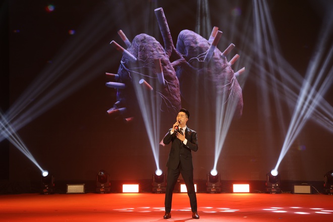 Uctění hudebních skladeb, které šíří poselství o prevenci škodlivých účinků tabáku - Foto 10. Tôn vinh những sáng tác âm nhạc lan toả thông điệp phòng chống tác hại của thuốc lá- Ảnh 10.