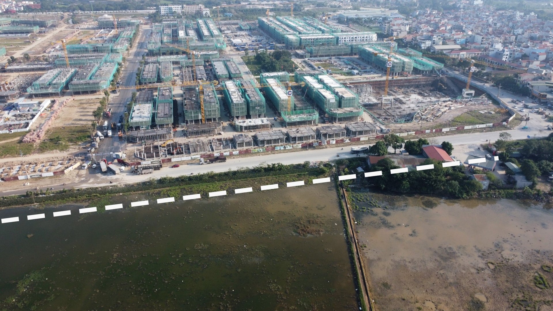 プロジェクトの出発点となるハモ・タンホイ交差点エリアはまだ建設されていない。