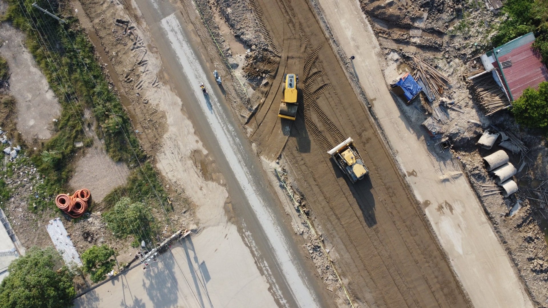 この路線が完成すれば、ビンホームズ・ダン・フオンと周辺地域への重要な連絡軸となるでしょう。