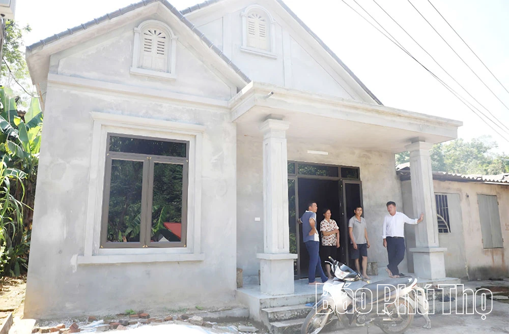 ڈونگ تاؤ نیا دن