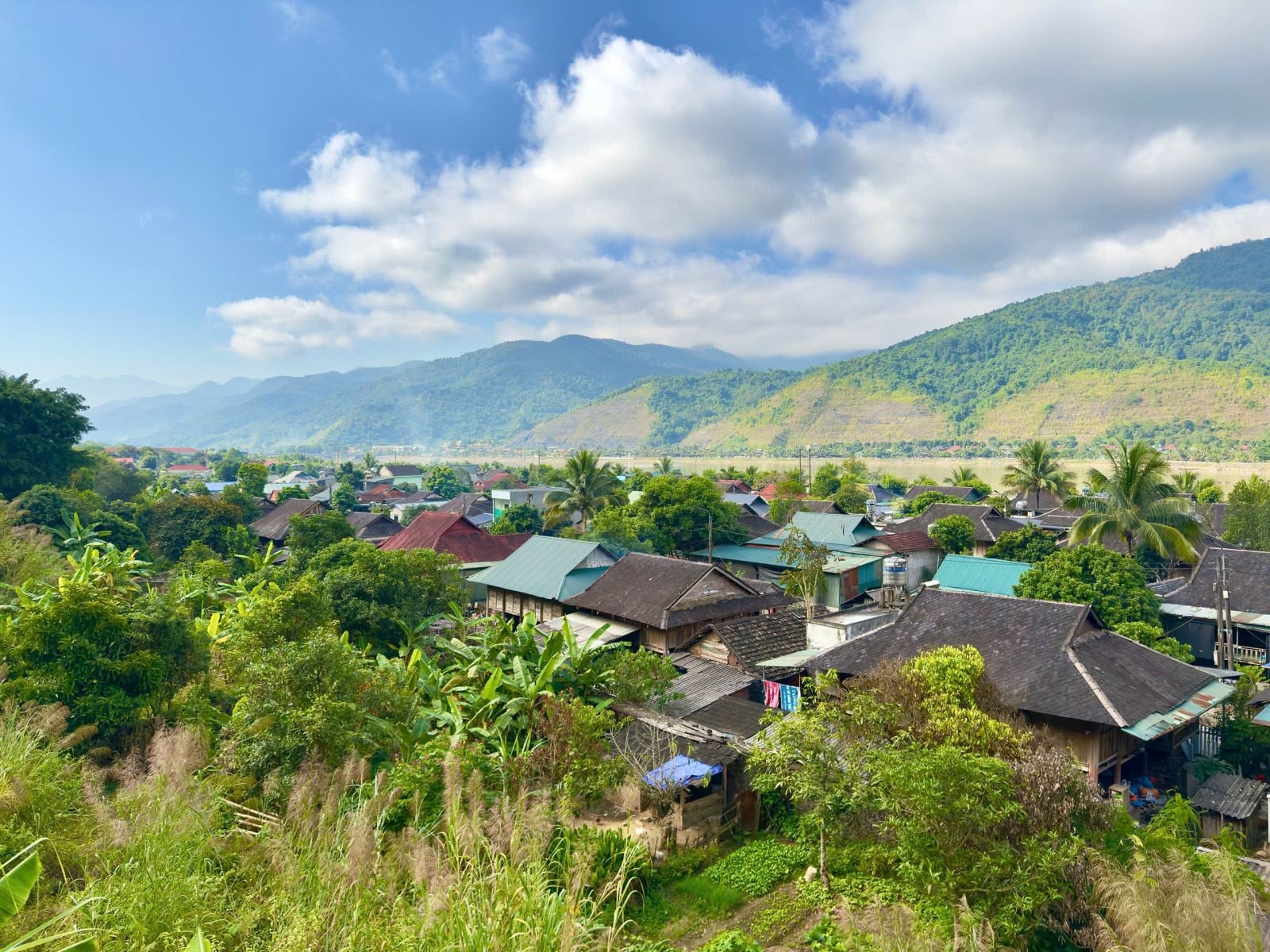 Подпись к фотографии