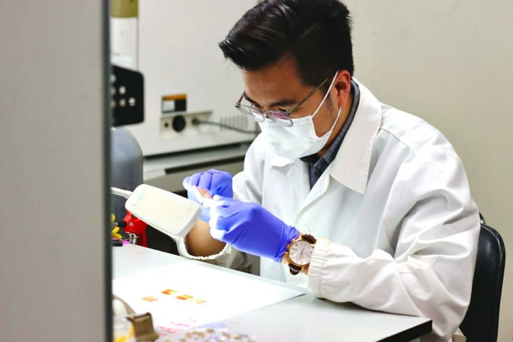 New PhD in the research lab in 2022 (Photo: NCVV)