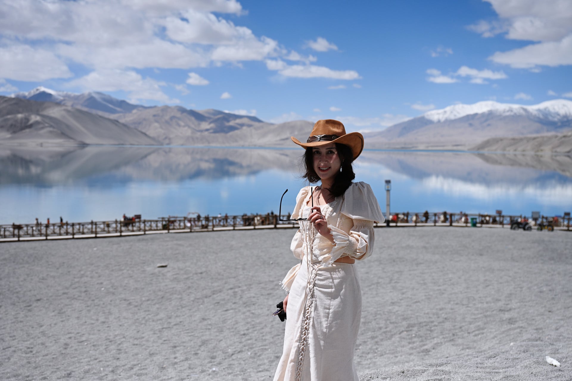 بحيرة الرمال البيضاء