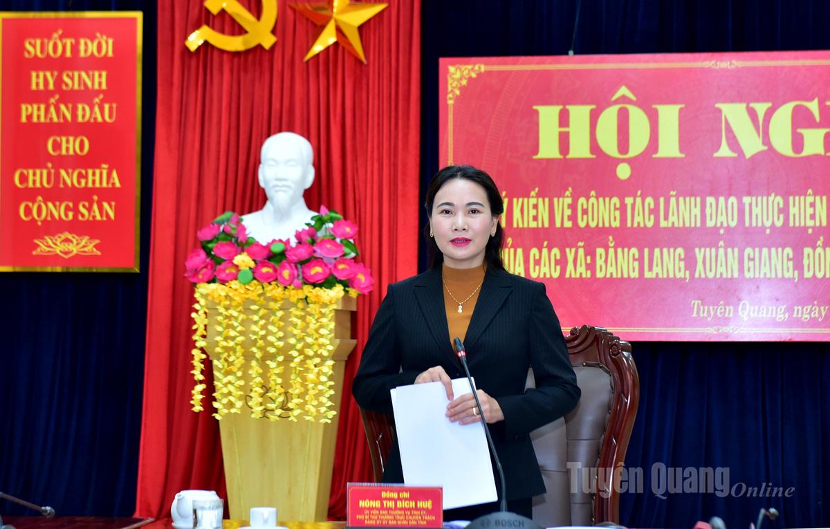 A camarada Nong Thi Bich Hue, Secretária-Adjunta Permanente do Comitê Provincial do Partido, proferiu um discurso de encerramento na conferência.