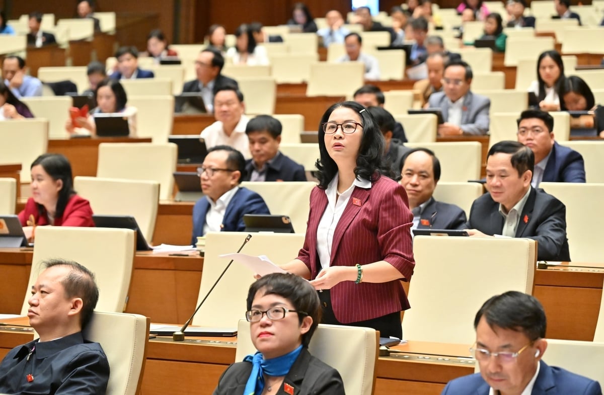 GS.TS Nguyễn Thị Lan (đoàn Hà Nội). Ảnh: Quochoi.vn.