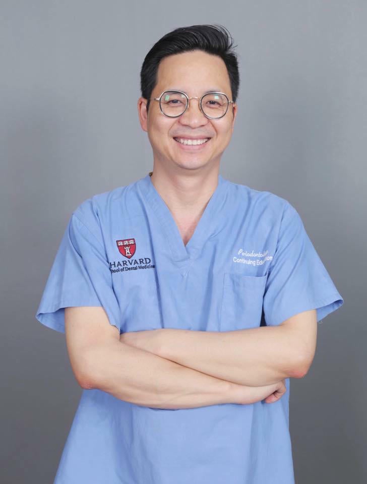 Doctorul Nguyen Van Hoa își dorește să ofere și să primească zâmbete de la pacienți. (fotografie de Y.K)