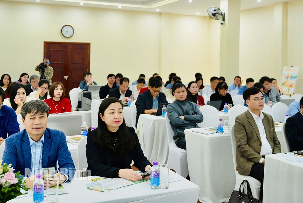 Delegáti účastnící se konference.