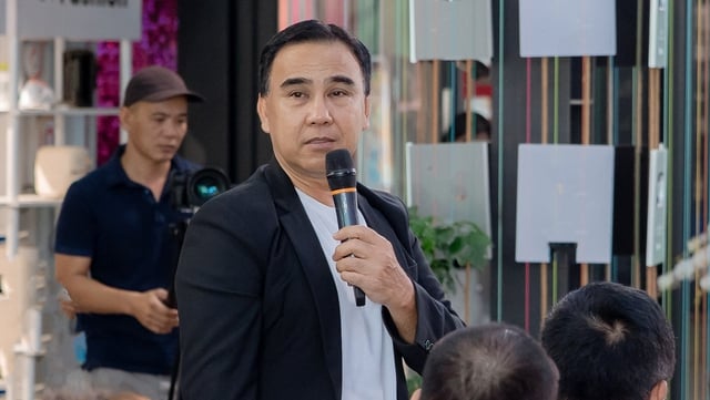 Quyền Linh lên tiếng trước thông tin 'bị bắt'- Ảnh 1.