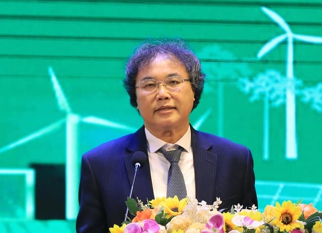 Mỗi năm Việt Nam có khoảng 140.000 việc làm liên quan tới năng lượng tái tạo - Ảnh 1.