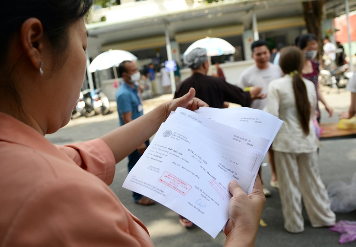 Trao tặng 800 phần cơm và 130 triệu đồng viện phí cho bệnh nhi nghèo - Ảnh 6.