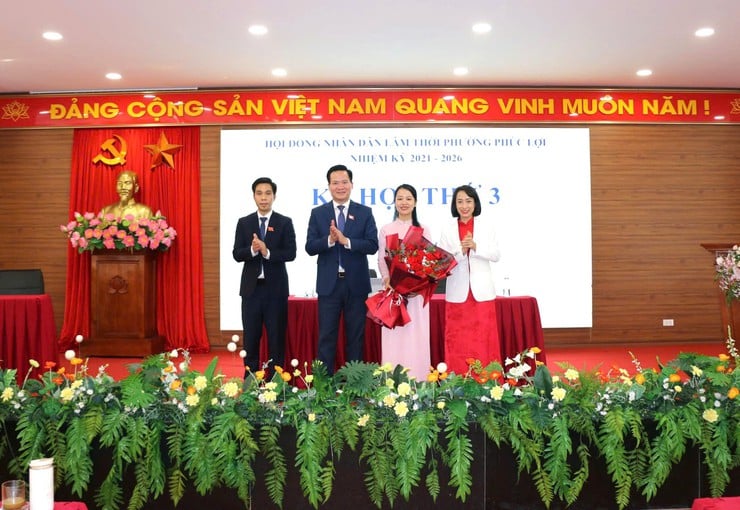 Kỳ họp thứ ba HĐND phường Phúc Lợi thông qua nhiều nghị quyết quan trọng- Ảnh 2.