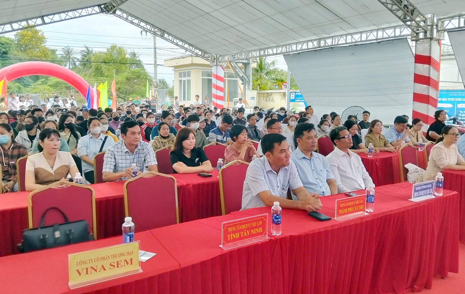 Hjelp arbeidsledige med å finne jobb