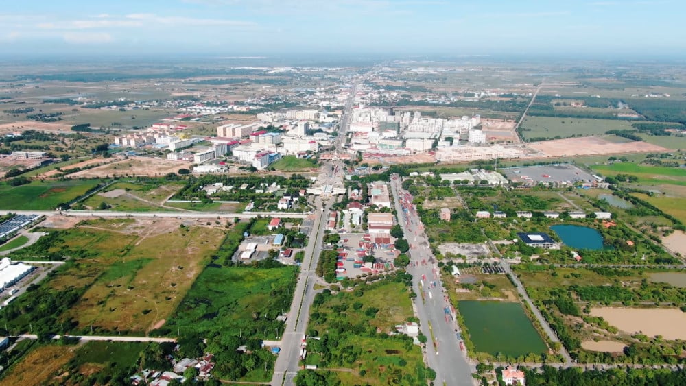 Tay Ninh ពន្លឿនការងើបឡើងវិញ ជំរុញការចាយវាយ បញ្ចប់ផែនការថ្មី។