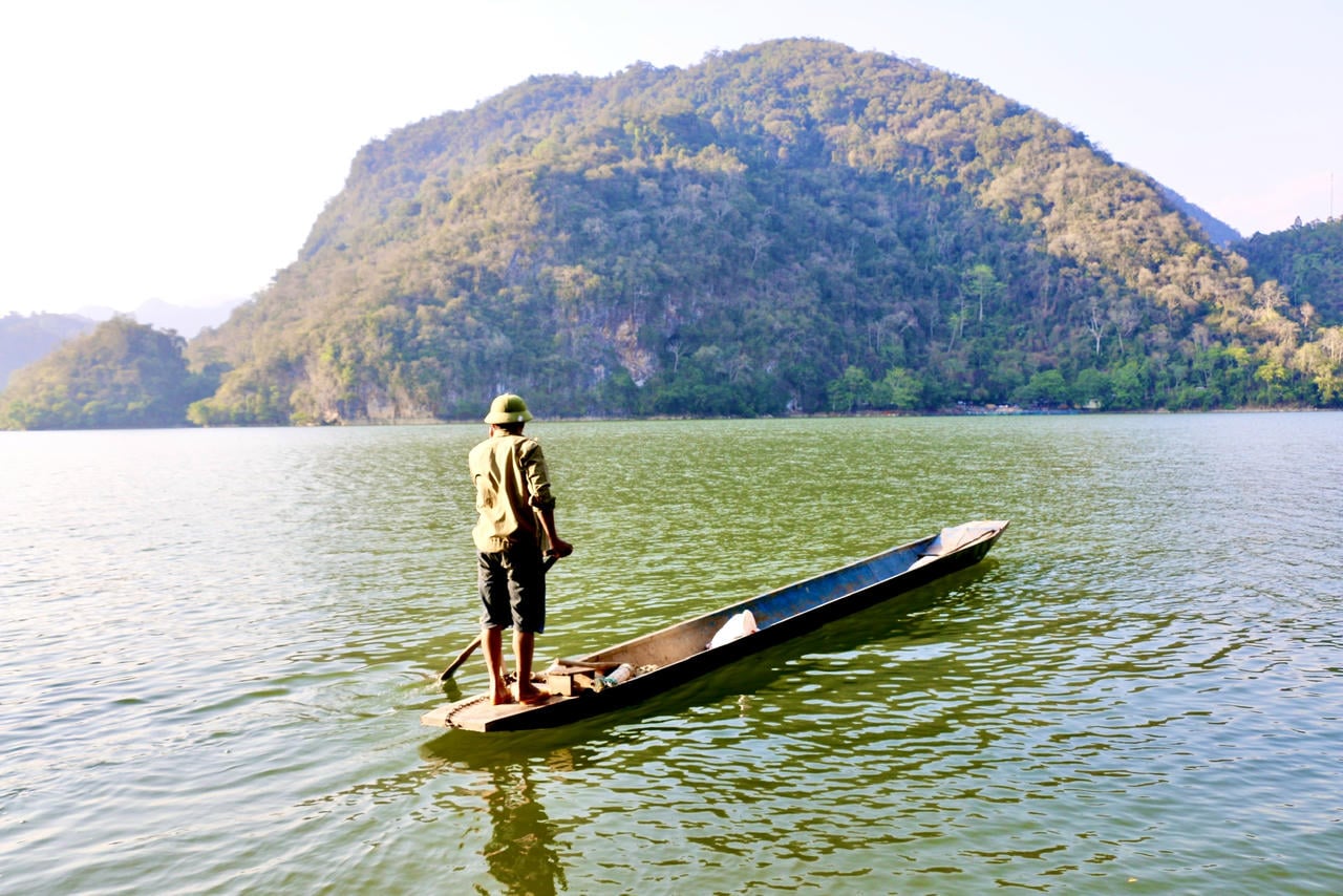 O povo Ba Be tira seu sustento do lago. (Foto: Le Hanh)