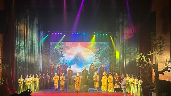 NSƯT Quang Khải làm đạo diễn tác phẩm cải lương kết hợp xiếc, dấu ấn mới về