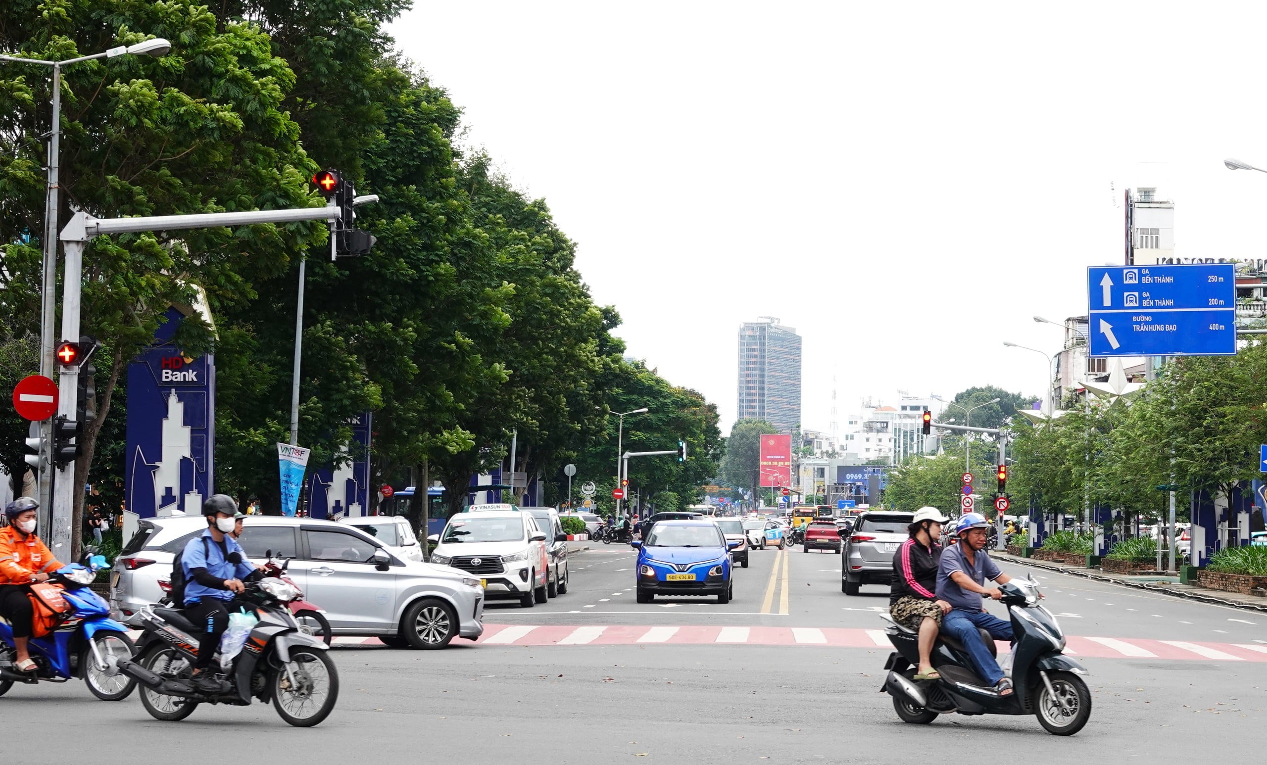 Ho Chi Minh-byen svarer på forslaget om å gi gatene nytt navn etter sammenslåingen – Bilde 1. TP.HCM phản hồi đề xuất đổi tên đường sau sáp nhập- Ảnh 1.