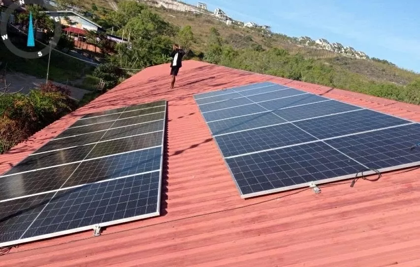 Vietnam is a responsible and trustworthy friend, always standing side by side with the people of Myanmar. Việt Nam là người bạn trách nhiệm, tin cậy, luôn sát cánh cùng nhân dân Myanmar